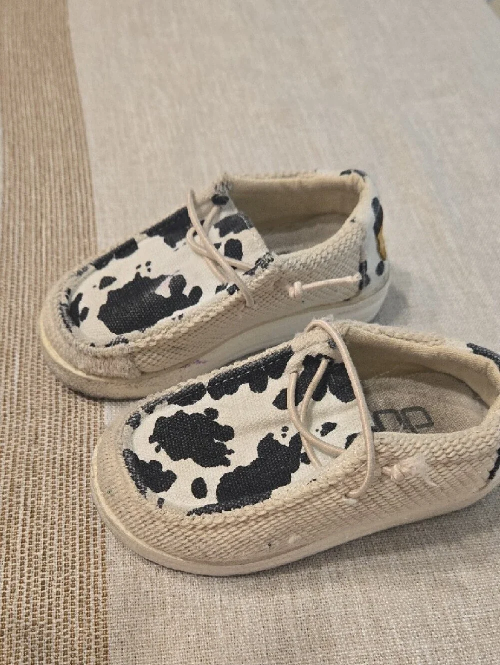 Toddler Canvas Slip-On Hey Dude in Cow Print